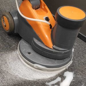 Cleaning Commercial Carpets with Machine